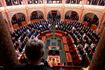 Η Ουγγαρία μειώνει κατά 40% τις απολαβές των βουλευτών