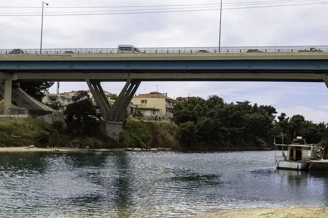 Χαλκιδική: Προκαταρκτική έρευνα για χωματερή στην Ποτίδαια