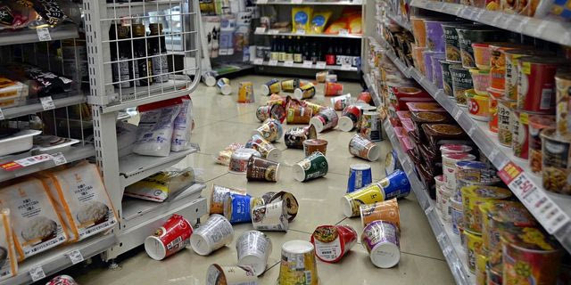 Ισχυρός σεισμός 7,2 Ρίχτερ ανοιχτά της Ιαπωνίας
