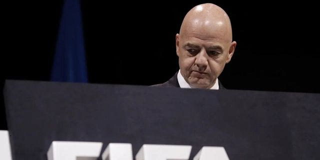 UEFA, AFC και CONCACAF εξετάζουν πρόταση μομφής κατά του Ινφαντίνο