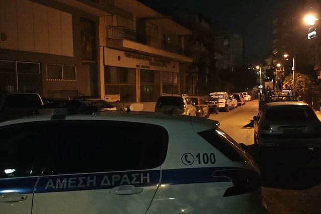 Συνελήφθη ο δράστης που μαχαίρωσε και σκότωσε νεαρό στην Καλλιθέα