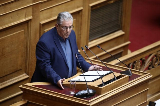 Κουτσούμπας: Η κυβέρνηση στοχεύει στο να ξεχαστούν οι ευθύνες για τα σκάνδαλα και τα εγκλήματα