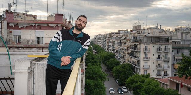 Το πρόβλημα του Γιώργου Κωστογιώργη είναι ότι βάζει την ομορφιά πάνω απ’ όλα