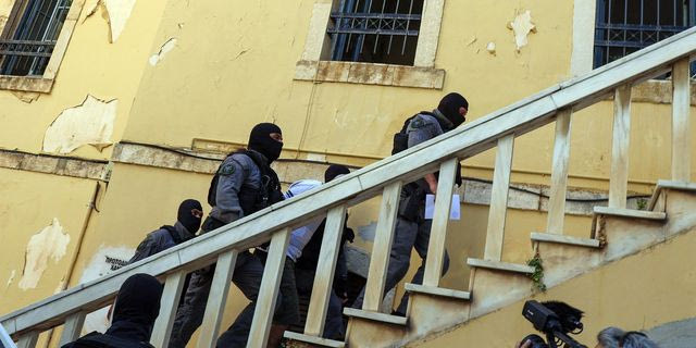 Δολοφονία Λεβεντάκη: Στον ανακριτή ο 43χρονος – Αποδοκιμάστηκε από το πλήθος