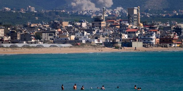 Ισραηλινοί βομβαρδισμοί κοντά στην Τύρο, στις 2 Ιουνίου