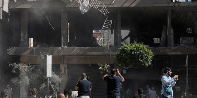 Τα ισραηλινά πλήγματα στη Βηρυτό τορπιλίζουν τη συμφωνία ΗΠΑ-Ιράν – Απογοήτευση Τραμπ