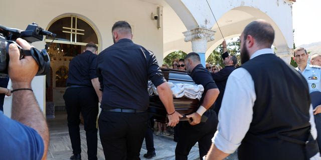 Δολοφονία Λεβεντάκη: Σήμερα το τελευταίο αντίο στη Σαυρούλα – Τι ερευνούν οι Αρχές