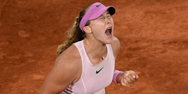 Η 19χρονη Αντρέεβα έγραψε ιστορία στο Roland Garros: Κατέκτησε το πρώτο Grand Slam της καριέρας της