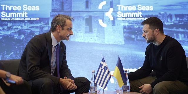 Τετ α τετ Μητσοτάκη με Ζελένσκι – Του έθεσε το ζήτημα με το ουκρανικό drone στη Λευκάδα
