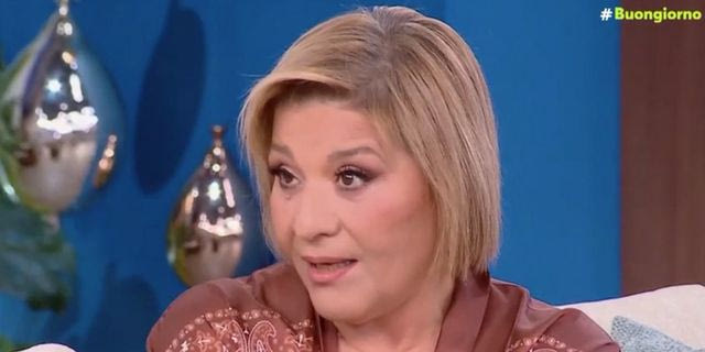 Γιώτα Νέγκα: Οι γυναίκες που δεν έχουν κάνει παιδιά δεν είναι μισές