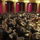 Μουντιάλ 2026: Νορβηγοί βουλευτές έκαναν κουπί σαν Βίκινγκς μετά τη νίκη επί του Ιράκ