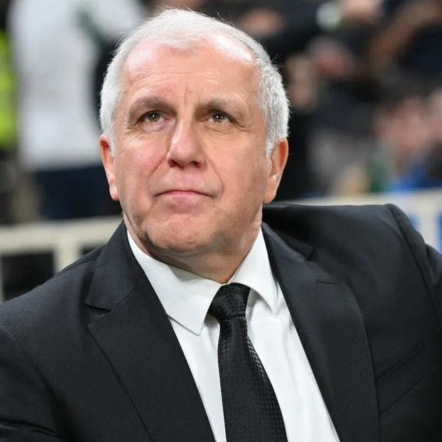 Ομπράντοβιτς: “Μέχρι να αρχίσει η σεζόν θα έχουμε κάνει 10 προπονήσεις όλοι μαζί”