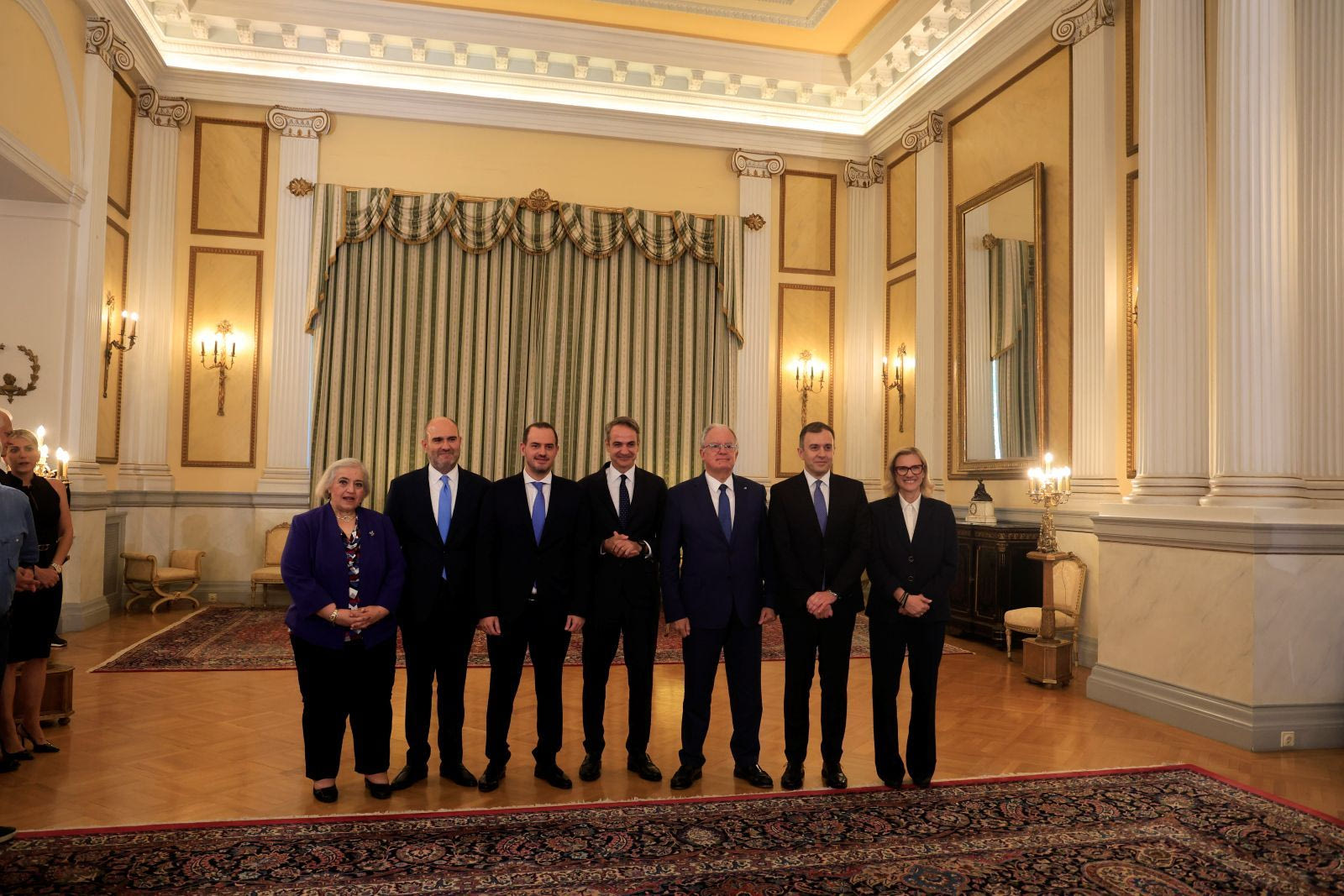 ΟΡΚΩΜΟΣΙΑ ΤΩΝ ΝΕΩΝ ΜΕΛΩΝ ΤΗΣ ΚΥΒΕΡΝΗΣΗΣ