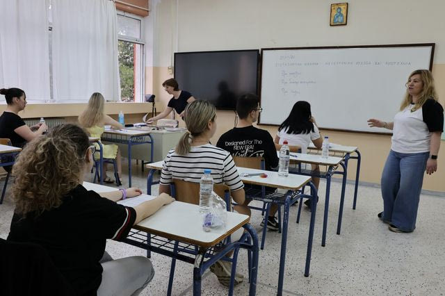 Πανελλήνιες 2026: Σε Αρχαία Ελληνικά, Μαθηματικά και Βιολογία εξετάζονται οι υποψήφιοι των ΓΕΛ