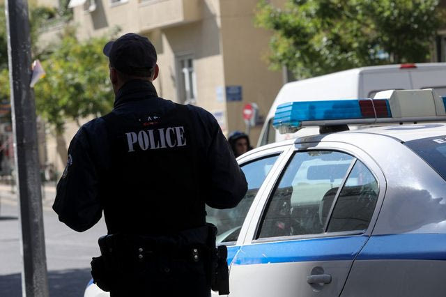 Αιγιάλεια: Νεκροί μάνα και γιος μέσα σε λίμνη αίματος