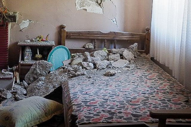 Μαρτυρίες από τη Δαφνούσα στην Εύβοια: “Φοβερός σεισμός, κουνιόταν η γη”