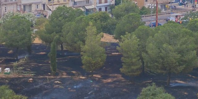 Οριοθετήθηκε η φωτιά στο Άλσος Βεΐκου