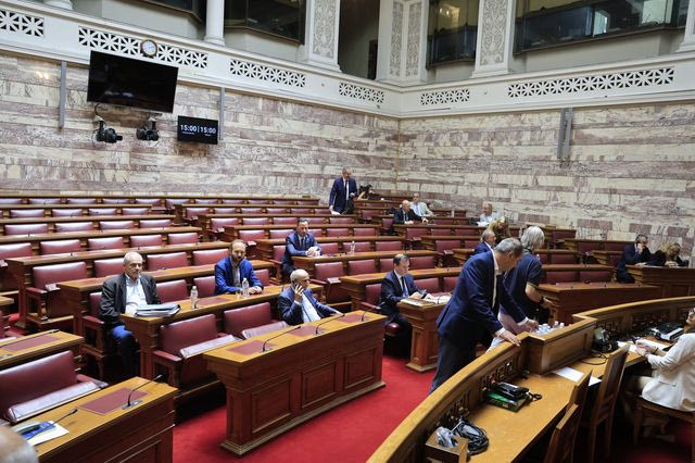 Αναθεώρηση Συντάγματος: Να μείνει ανέγγιχτος ο πυρήνας του άρθρου 86 για την ποινική ευθύνη υπουργών ζητά η ΝΔ