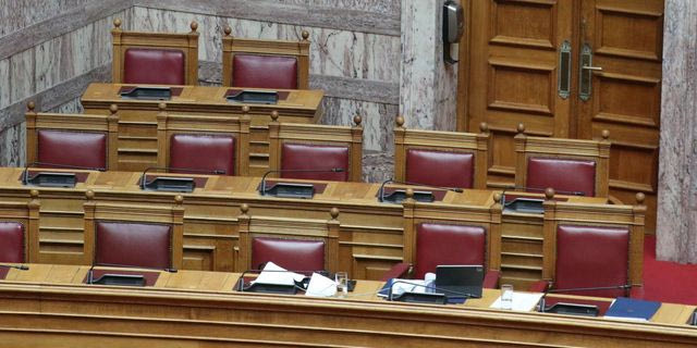Αναθεώρηση Συντάγματος: Σταθερά υπέρ των ατιμώρητων υπουργών η Νέα Δημοκρατία