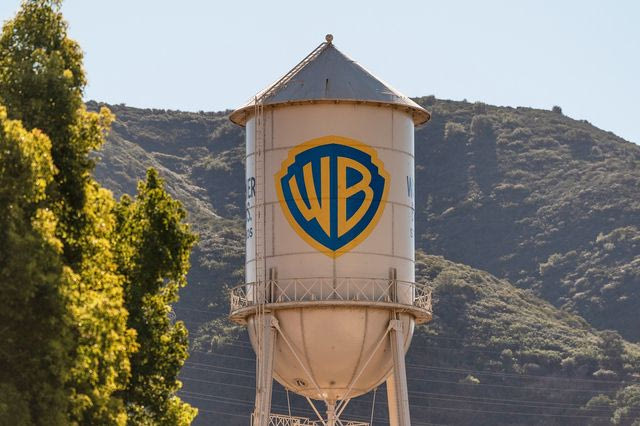 Εγκρίθηκε η πώληση της Warner Bros στην Paramount έναντι 111 δισ. δολαρίων
