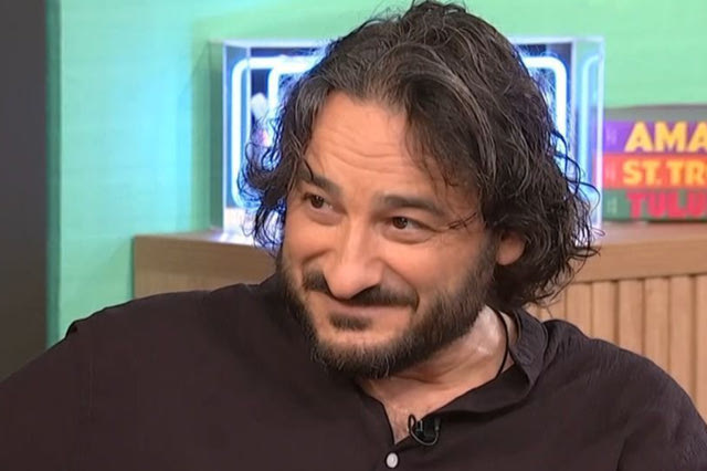 Βασίλης Χαραλαμπόπουλος: “Λύγισε” για την απώλεια του πατέρα του – “Θα ξεφτιλιστώ σήμερα”