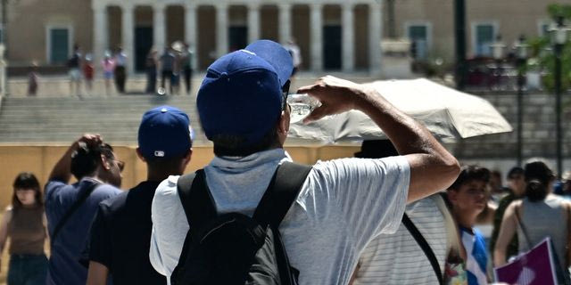 Kolydas: Heat to peak over the next two weeks – Which cities will sizzle