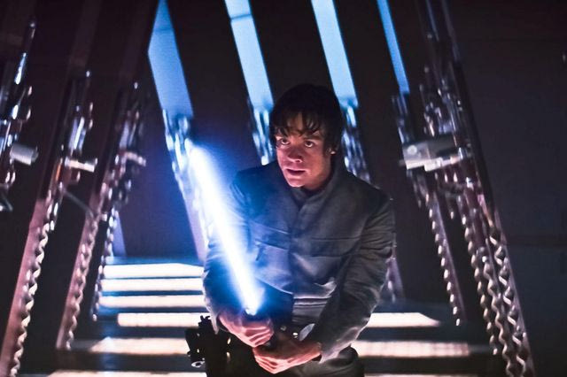 Star Wars: Το αστρονομικό ποσό που πωλήθηκε το φωτόσπαθο του Μαρκ Χάμιλ