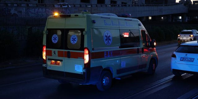 Τροχαίο με ανατροπή ΙΧ στον Κηφισό – Δύο τραυματίες