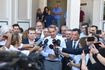 Στη Θεσσαλονίκη ο Μητσοτάκης – Επισκέφτηκε τους τραυματίες μετά την επίθεση με γκαζάκια σε στελέχη ΝΔ