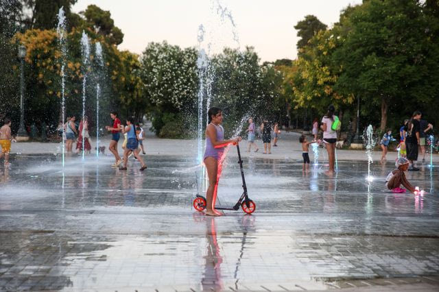 Καιρός: Πλησίασε στους 41 °C ο υδράργυρος – Πού καταγράφηκε η υψηλότερη θερμοκρασία