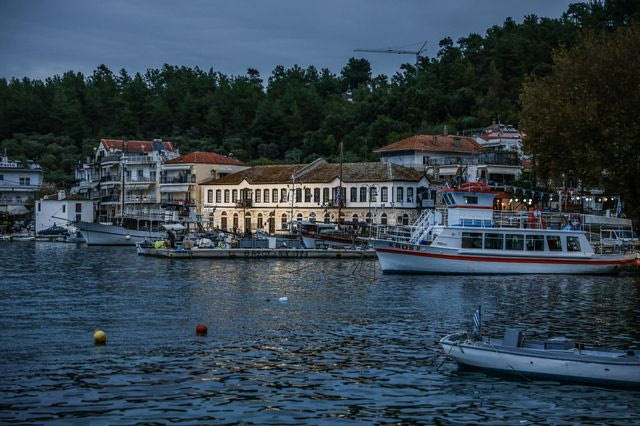 Θάσος: Εμπλεκόμενος σε λαθρεμπόριο απείλησε τελωνειακούς σε έλεγχο