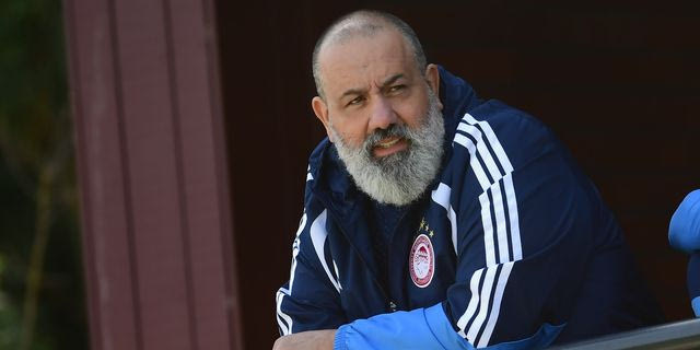 Ολυμπιακός: Αποκαλύψεις Κώστα Καραπαπά για μεταγραφές, αποχωρήσεις και ρόστερ
