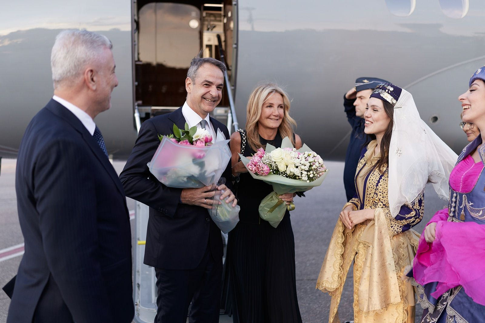 Με οθωμανικό στρατιωτικό εμβατήριο υποδέχθηκε τον Μητσοτάκη ο Ερντογάν
