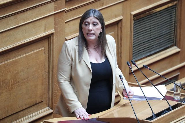 Επεισόδιο με Ζωή Κωνσταντοπούλου στη Βουλή – Κάλεσε το ”100” και ζήτησε σύλληψη βουλευτών της ΝΔ