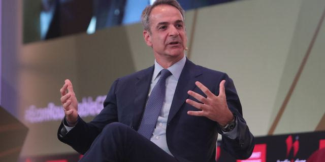 Μητσοτάκης στο Economist: ”Εκλογές το 2027” – Τι είπε για ΝΑΤΟ, άμυνα και μεταναστευτικό