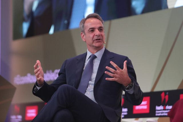 Μητσοτάκης στο Economist: ”Εκλογές το 2027” – Τι είπε για ΝΑΤΟ, άμυνα και μεταναστευτικό