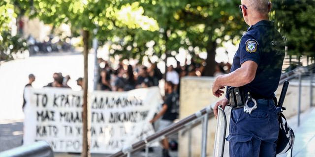 Θεσσαλονίκη: Η ανακοίνωση της ΕΛ.ΑΣ για τους συλληφθέντες της δολοφονικής επίθεσης στο σπίτι της Νέστορα