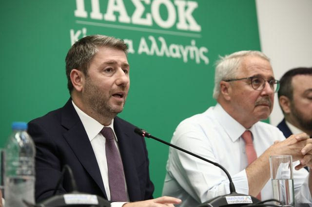 Ανδρουλάκης κατά κυβέρνησης για την ενέργεια: ”Αποτυχημένη πολιτική με υψηλό κόστος για νοικοκυριά και επιχειρήσεις”