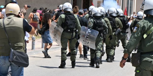 Άργος: Επεισόδια στην πορεία για τον θάνατο του 20χρονου
