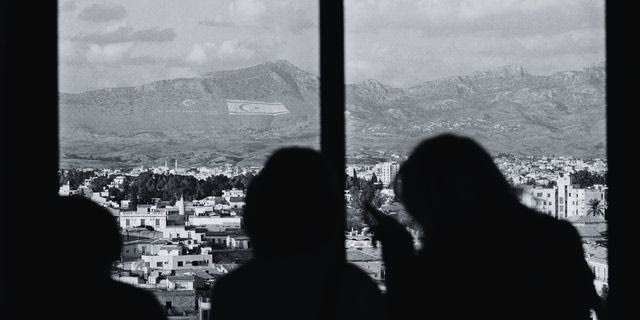 Πέρα από τα εθνικά αφηγήματα: Ο βιασμός ως όπλο πολέμου στην Κύπρο του 1974 