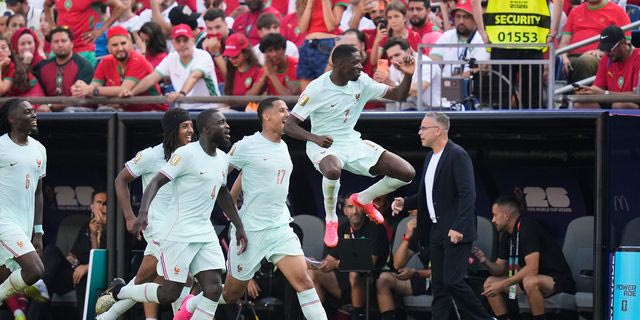 Γαλλία – Μαρόκο 2-0: Οι επιβλητικοί ”τρικολόρ” στα ημιτελικά του Μουντιάλ