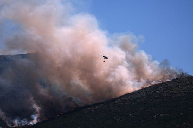 Ισπανία: Φωτιές εκτός ελέγχου γύρω από τη Μαδρίτη – 19.000 άνθρωποι εγκατέλειψαν τα σπίτια τους