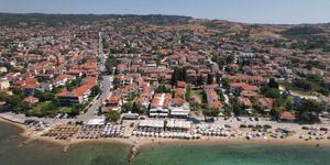 Χαλκιδική: Νέα σπίτια παντού, όσο οι υποδομές καταρρέουν