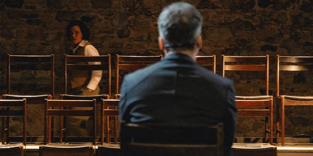 A TRIAL Βασισμένο στο έργο Ένας εχθρός του λαού