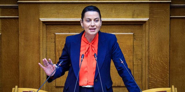 ΣΥΡΙΖΑ: Ανεξαρτητοποιήθηκαν ακόμη τρεις βουλευτές