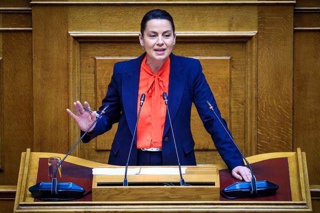 ΣΥΡΙΖΑ: Ανεξαρτητοποιήθηκαν ακόμη τρεις βουλευτές