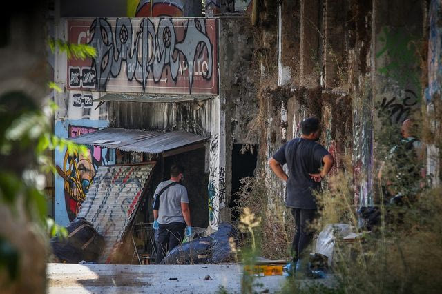Σορός σε βαλίτσα στην Κυψέλη: Τα νέα στοιχεία που εξετάζουν οι αρχές