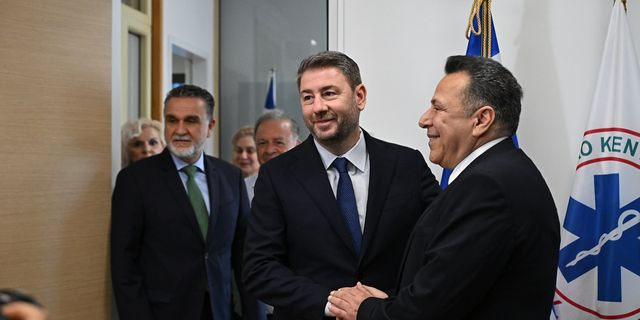 Ανδρουλάκης: “Δεν θα επιτρέψουμε το υπουργείο Υγείας να γίνει υπουργείο Προπαγάνδας”