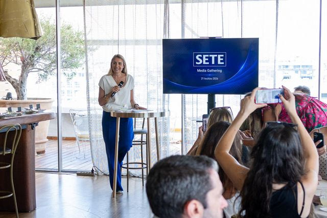 ΣΕΤΕ: Ο νέος οδικός χάρτης για τον ελληνικό τουρισμό – Οι 7 άξονες της Αγάπης Σμπώκου
