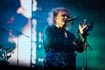 Είδαμε The Cure στο ΟΑΚΑ: Πόσο πιο σεμνός μπορεί να γίνει ο Robert Smith;